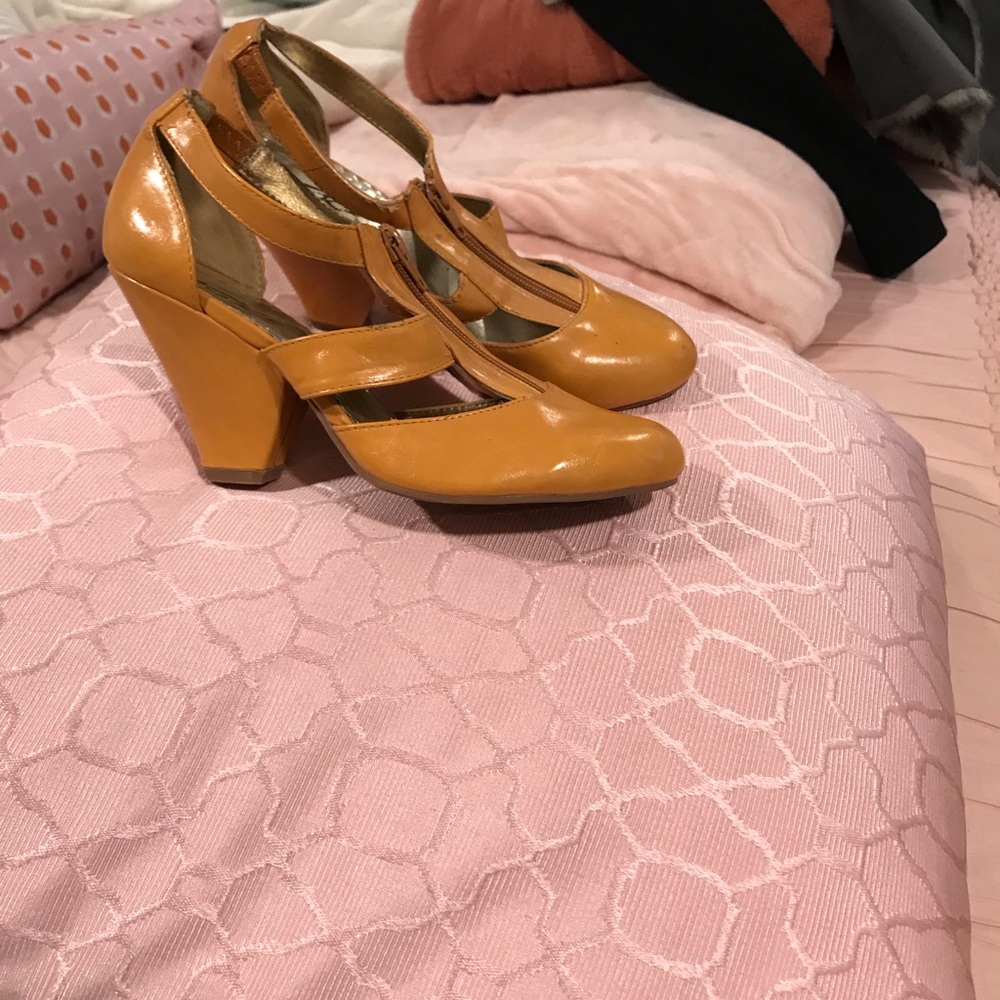 Yoki vintage shoes